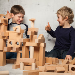 Holzspielzeug