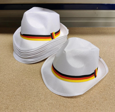 Restposten 48 Stück Fedora Hut Weiß Schwartz, Rot, Gelb Band Deutschland Band